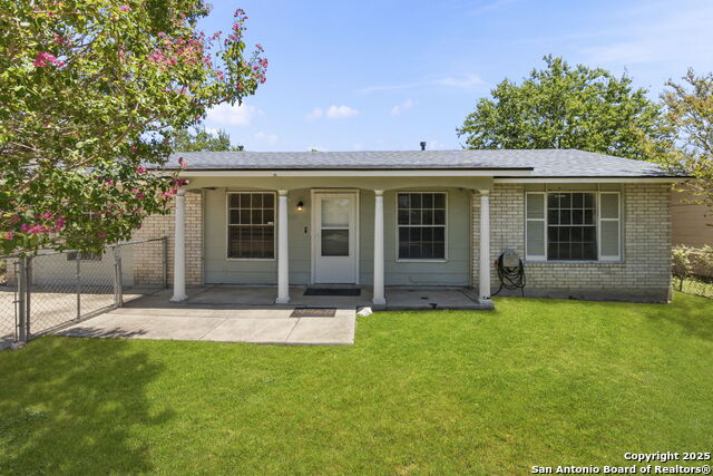 5907 Stoney Creek Property Photo 1
