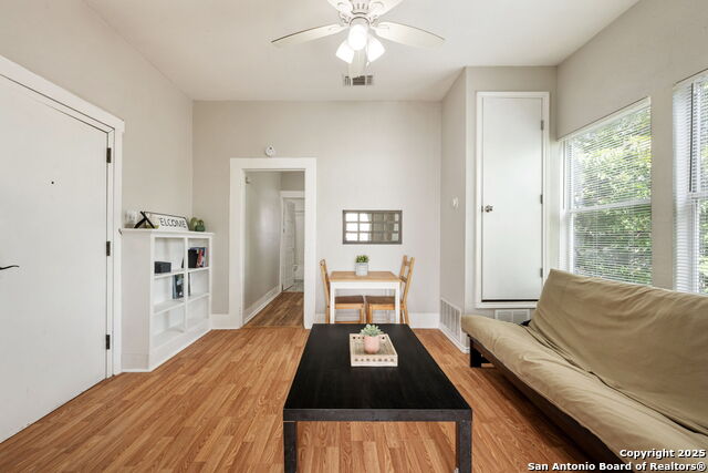 215 Blanco Property Photo 40