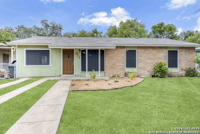 915 Dodic Property Photo 1