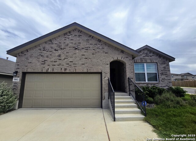5802 Brook Prairie Property Photo 1