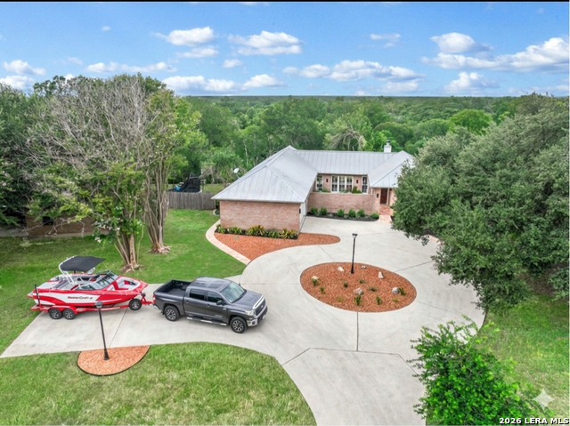 352 Ridge Crest