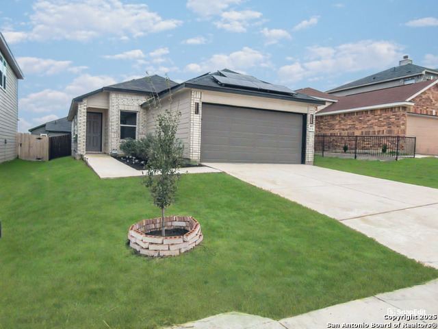 8517 BAREFOOT LN