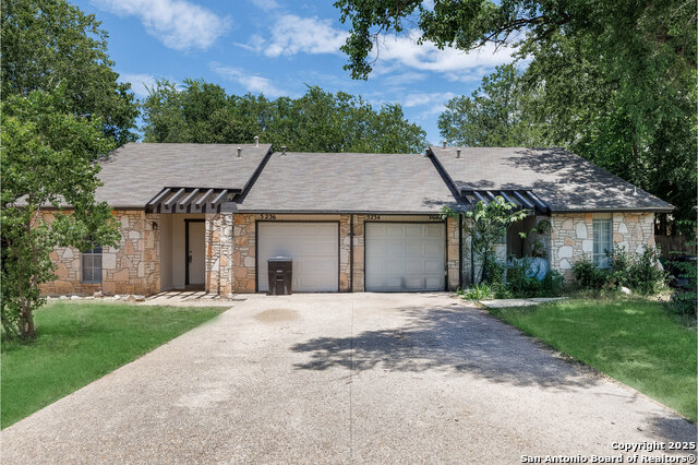 5234 Meadow Rise Property Photo 1