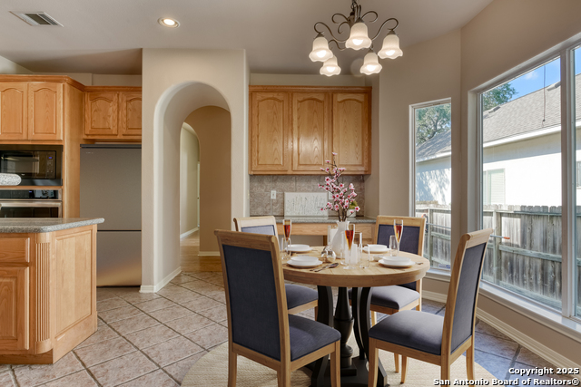 6811 Lendell St Property Photo 10