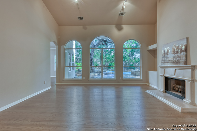 6811 Lendell St Property Photo 31