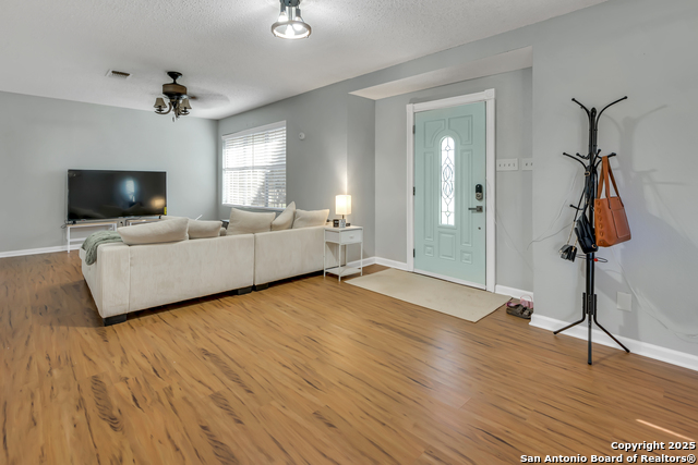 14686 Stuart Rd Property Photo 4