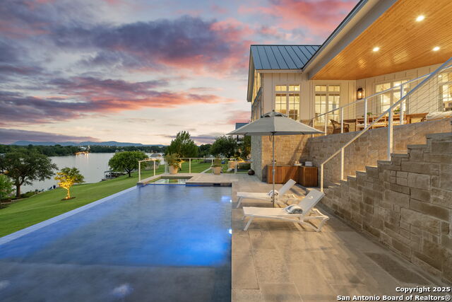 2231 Legends Parkway Property Photo 2