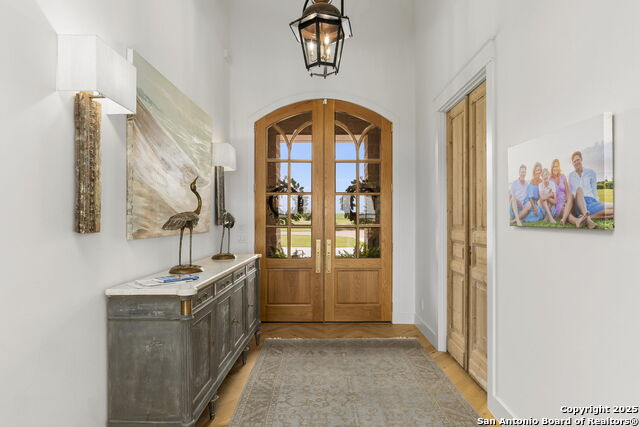 2231 Legends Parkway Property Photo 5