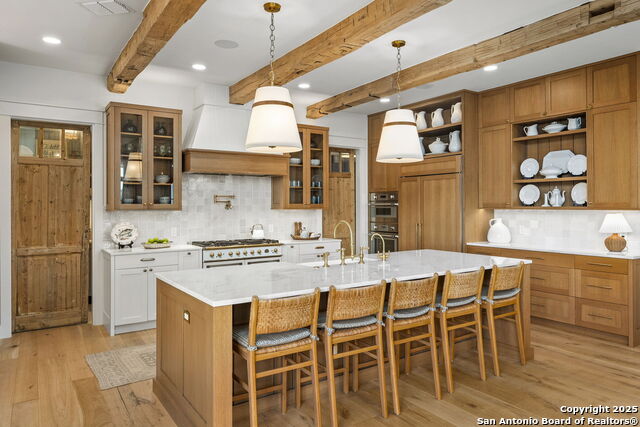 2231 Legends Parkway Property Photo 11