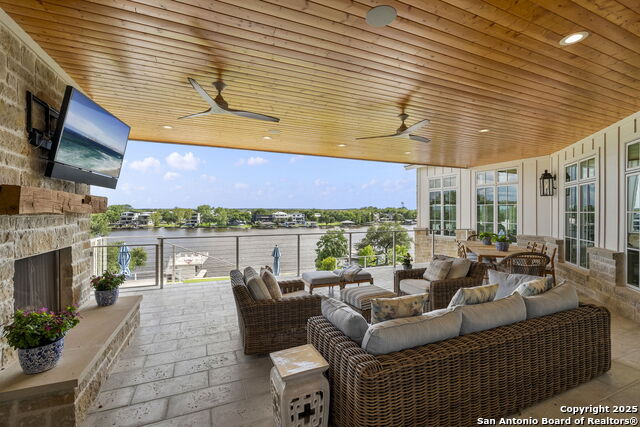 2231 Legends Parkway Property Photo 36