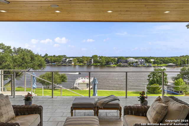 2231 Legends Parkway Property Photo 38