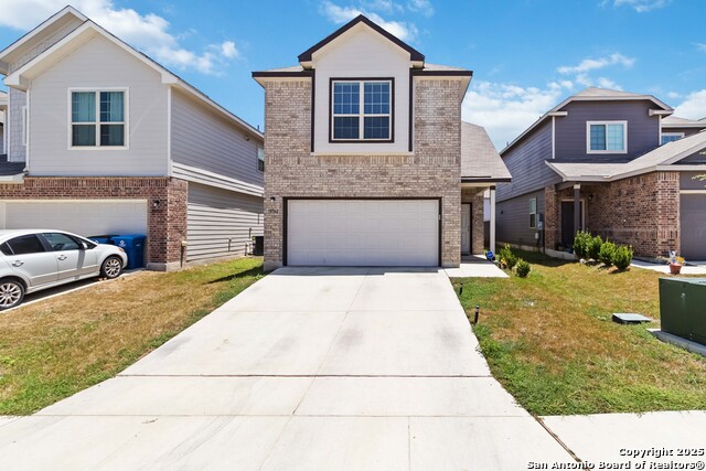 10562 Green Rock Dr Property Photo 1