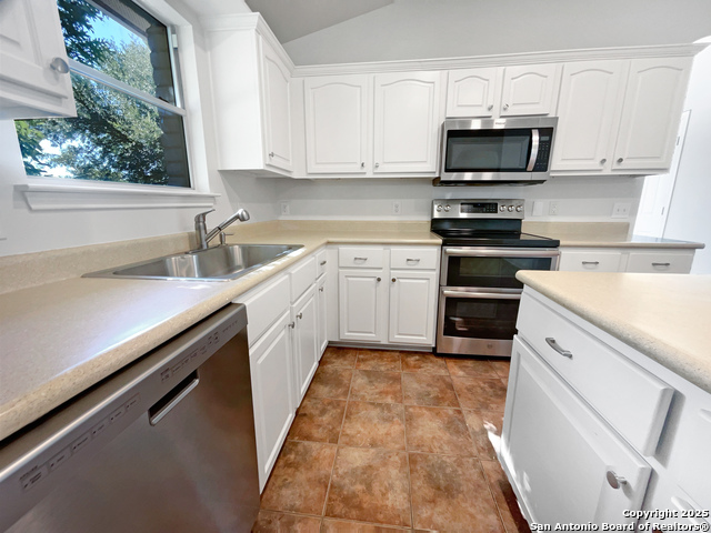 3250 Morning Quail Property Photo 9