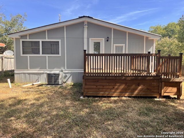 7614 Von Ormy Property Photo 2