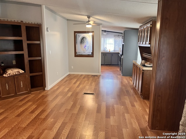 7614 Von Ormy Property Photo 23