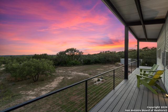 370 Gray Wolf Property Photo 34