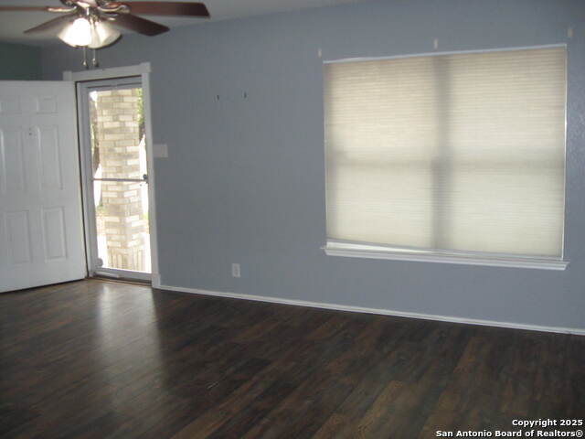 16131 Ike Lane Property Photo 7