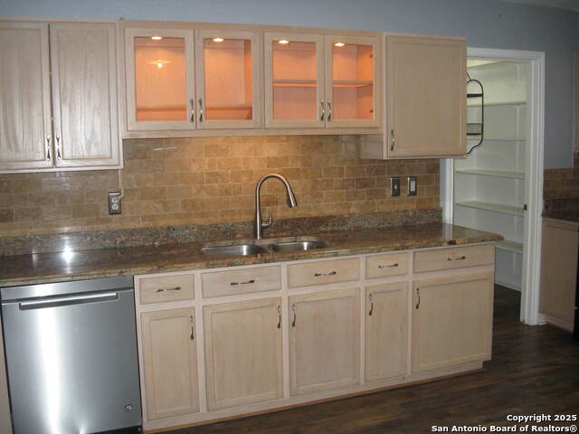 16131 Ike Lane Property Photo 14