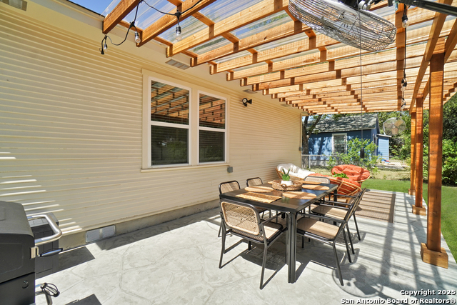 2205 Monterey Property Photo 9