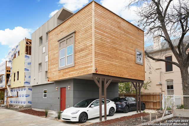 603 W Euclid Ave Property Photo 1