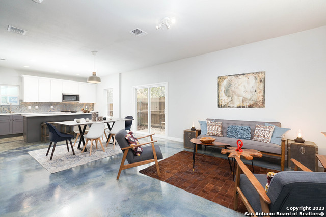 603 W Euclid Ave Property Photo 10