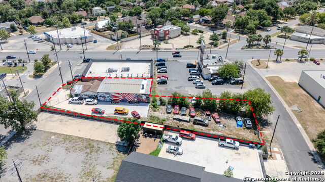 911 Viendo Property Photo 4