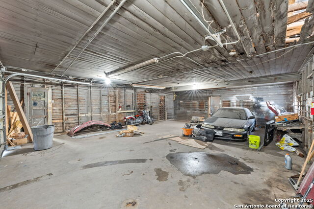911 Viendo Property Photo 13