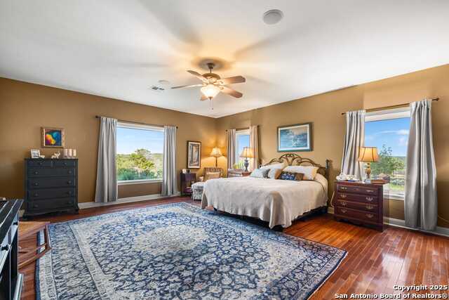 247 Huntleigh Rd Property Photo 24