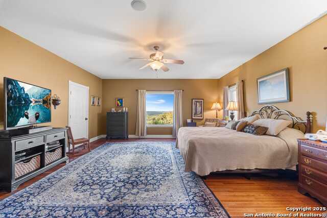 247 Huntleigh Rd Property Photo 25