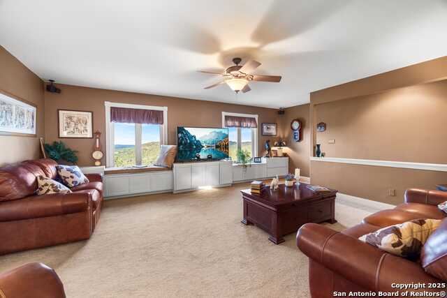 247 Huntleigh Rd Property Photo 31