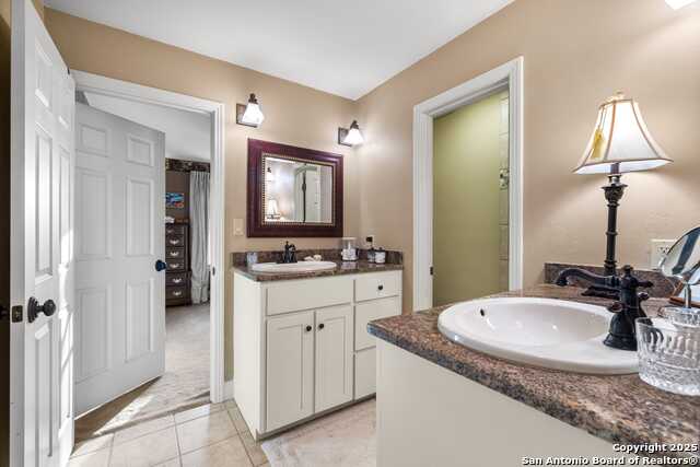 247 Huntleigh Rd Property Photo 36