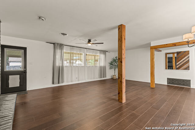 619 Patricia Property Photo 8