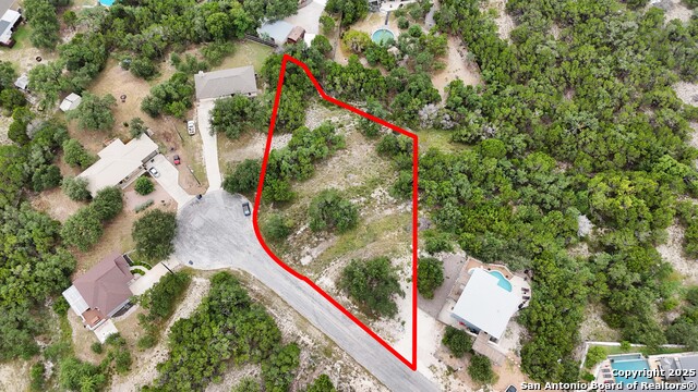 162 Falcon Property Photo 2
