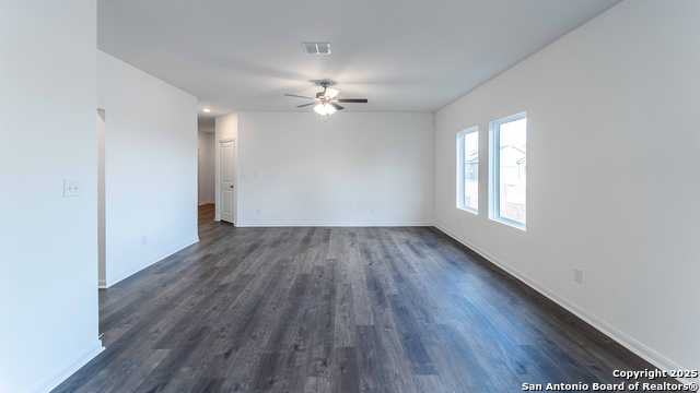 3014 Heidfeld Ln Property Photo 6