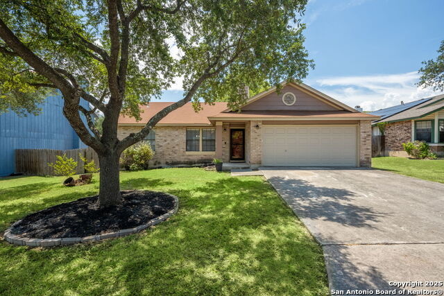 7415 Pebblewood Property Photo 1