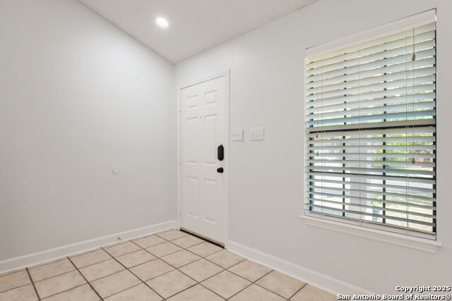7415 Pebblewood Property Photo 4