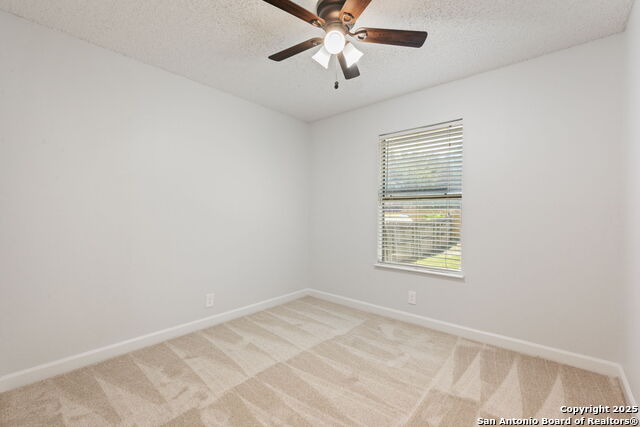 7415 Pebblewood Property Photo 25