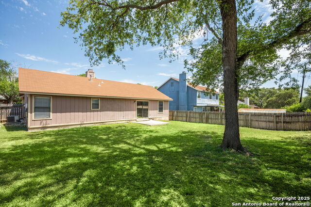 7415 Pebblewood Property Photo 29