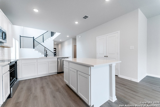 312 Ivy Road Property Photo 6