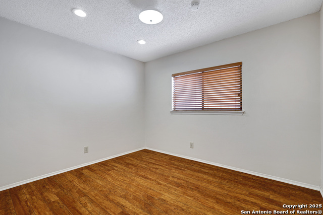 8131 Bent Meadow Property Photo 19