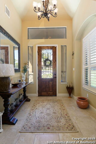 113 Eden Crossing Property Photo 6