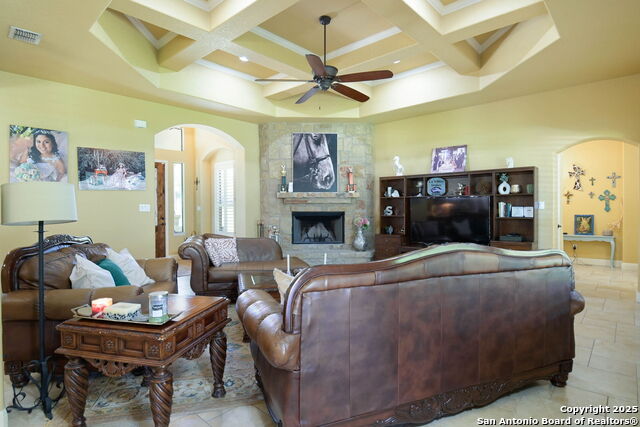 113 Eden Crossing Property Photo 7