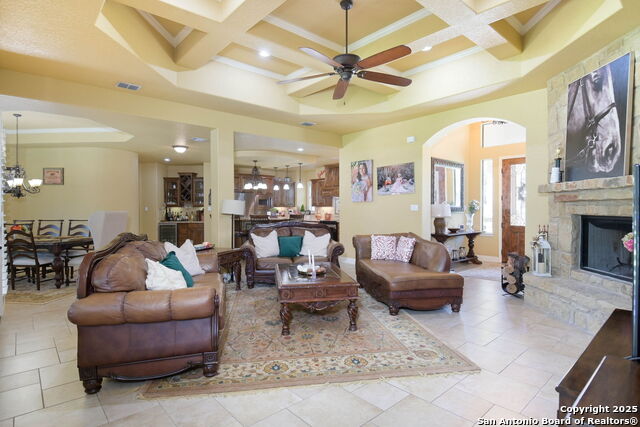 113 Eden Crossing Property Photo 9