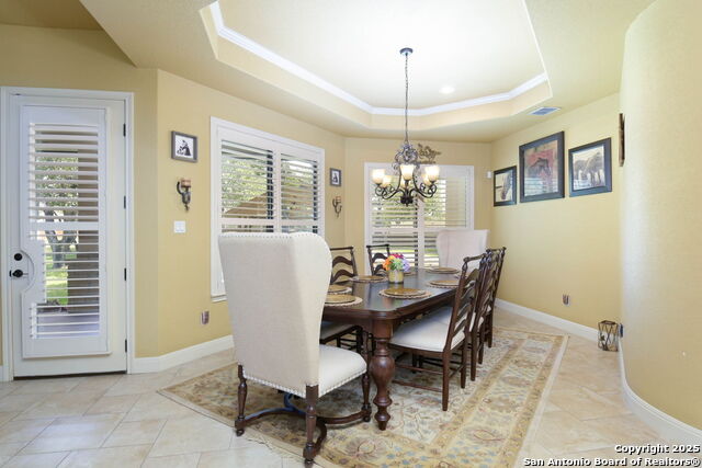 113 Eden Crossing Property Photo 10