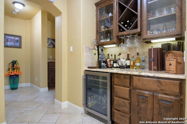 113 Eden Crossing Property Photo 15