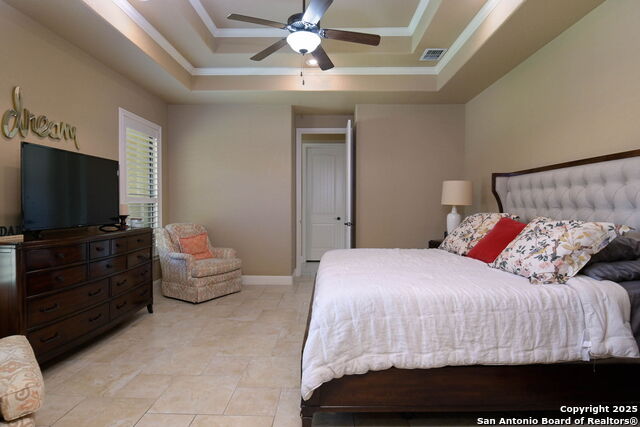 113 Eden Crossing Property Photo 18