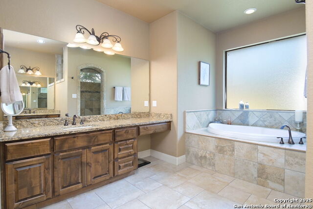 113 Eden Crossing Property Photo 19