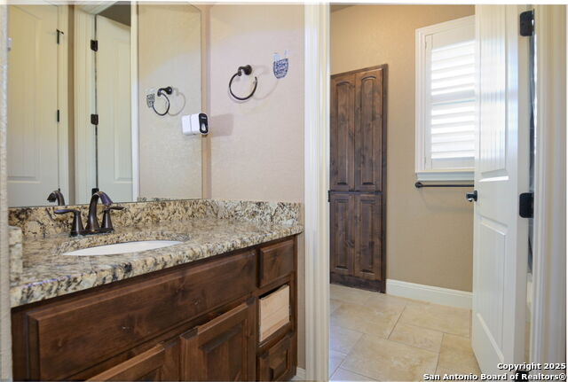 113 Eden Crossing Property Photo 32