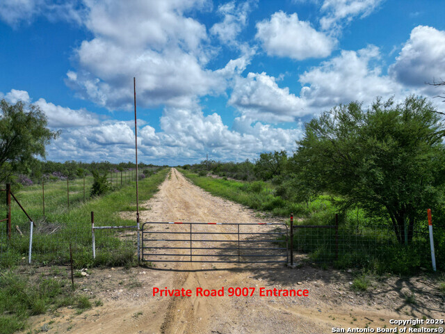 3 N Private Rd 9007 Property Photo 9