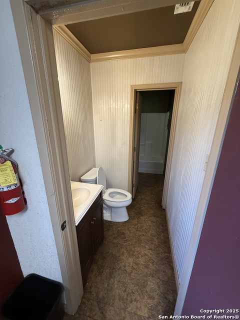 1920 10th Property Photo 18